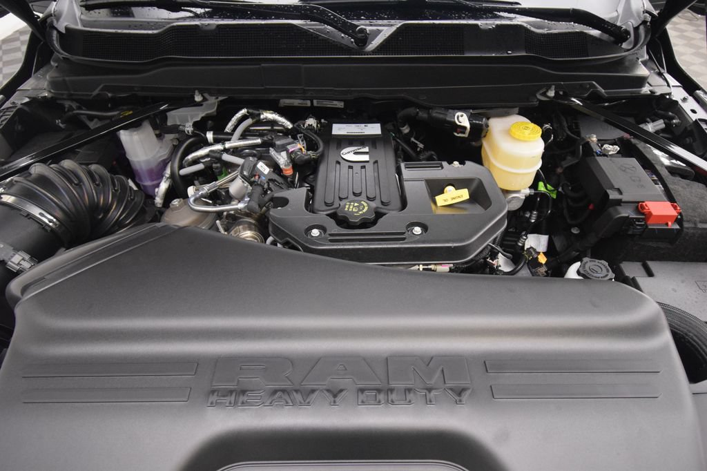 New 2026 RAM 2500 Big Horn AWD/4WD image 11