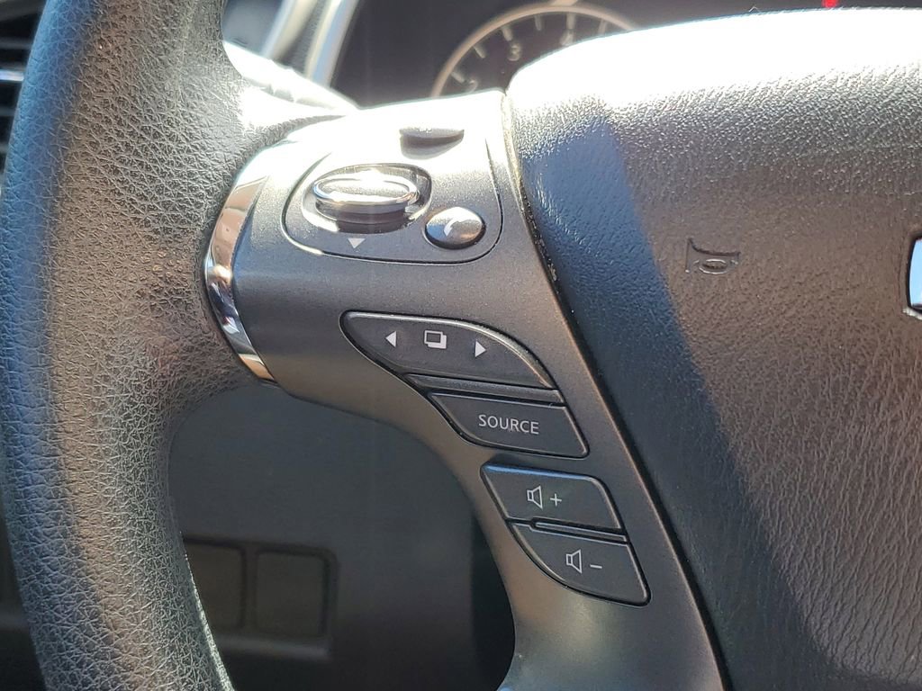 Used 2019 Nissan Murano S image 22