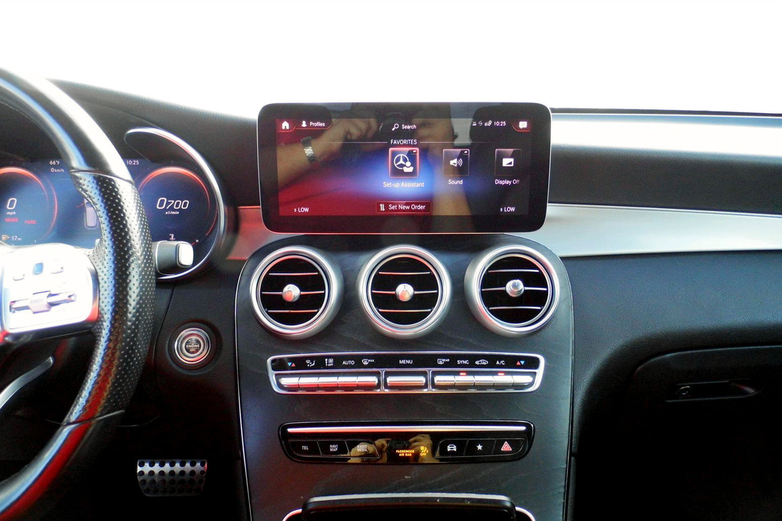 Used 2021 Mercedes-Benz GLC 300 w/ AMG Line image 15