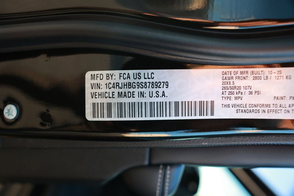 New 2025 Jeep Grand Cherokee Limited image 33