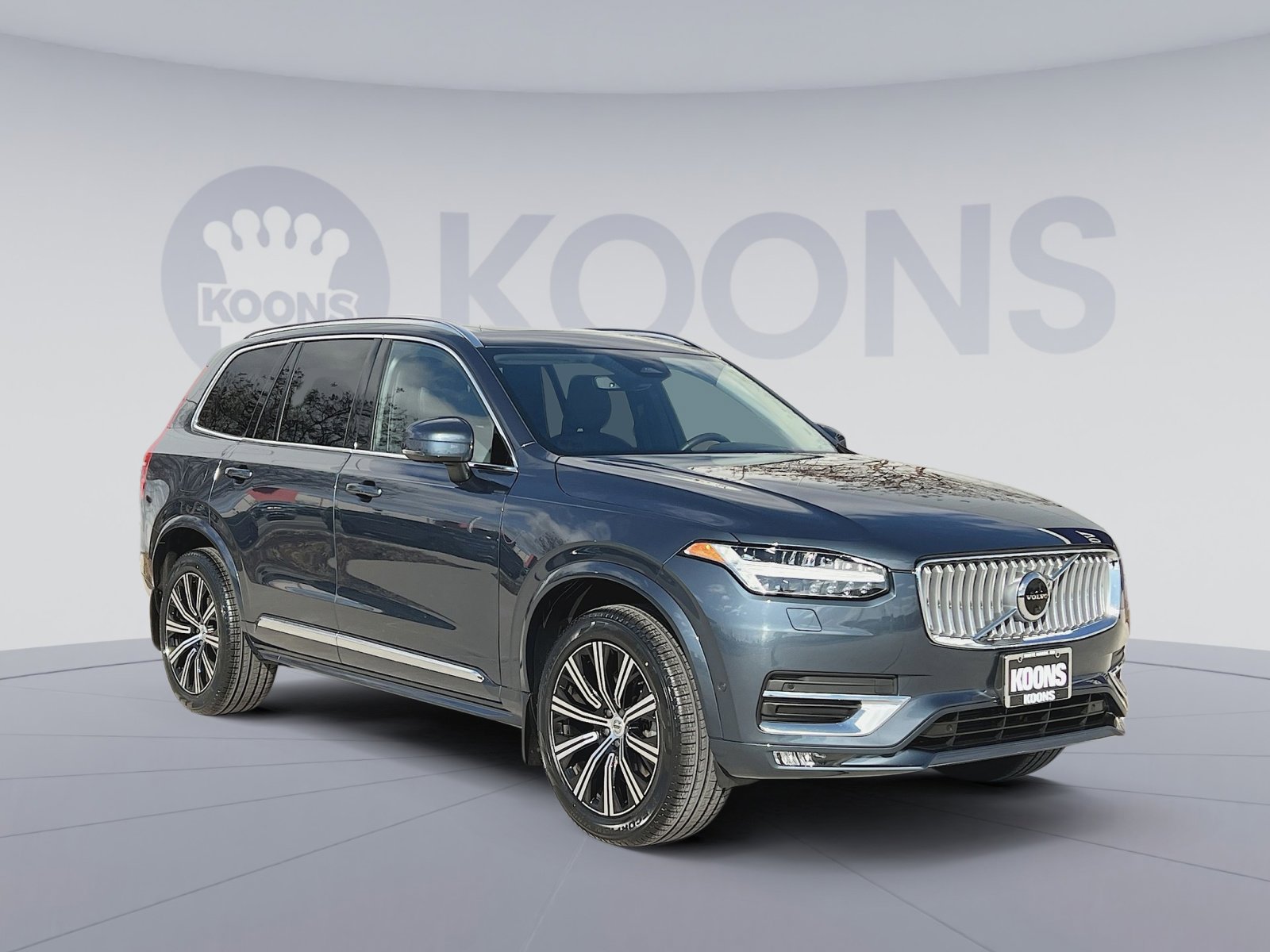 Used 2023 Volvo XC90 B6 Plus w/ Protection Package Premier image 10