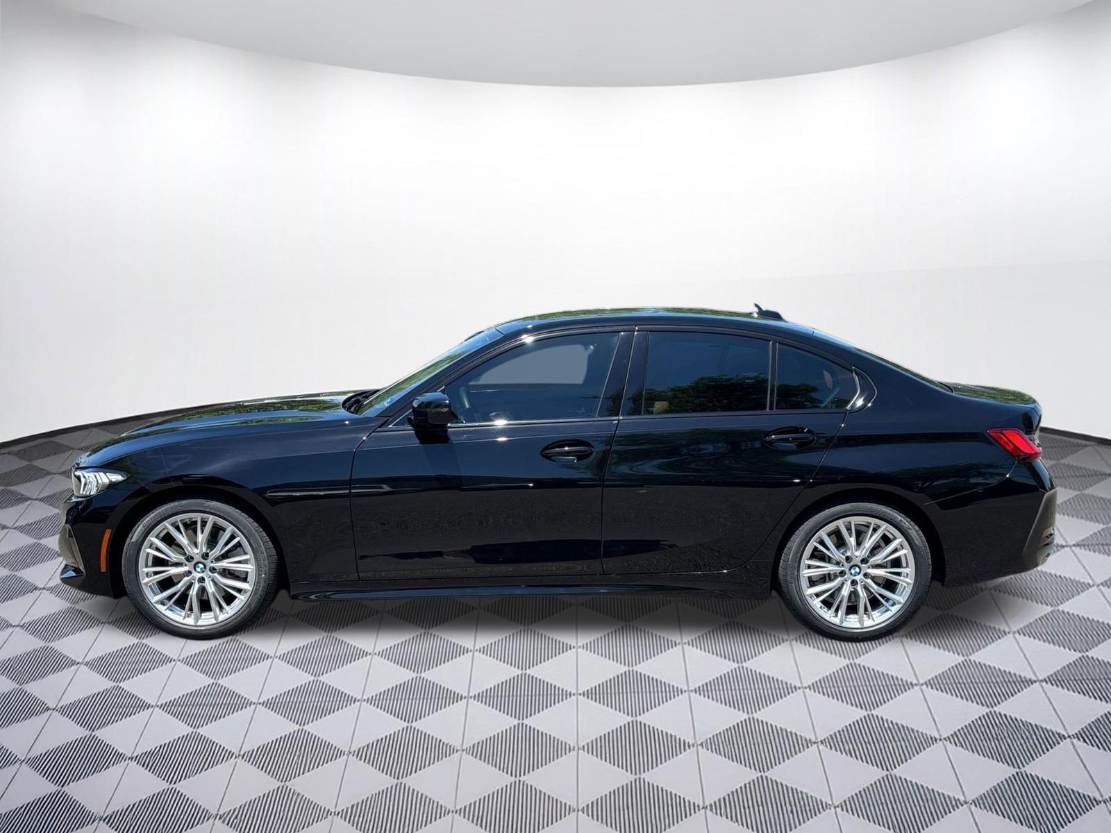 Certified 2023 BMW 330i Sedan w/ Premium Package RWD image 2