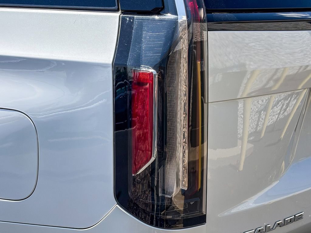Certified 2022 Cadillac Escalade Sport AWD/4WD image 3