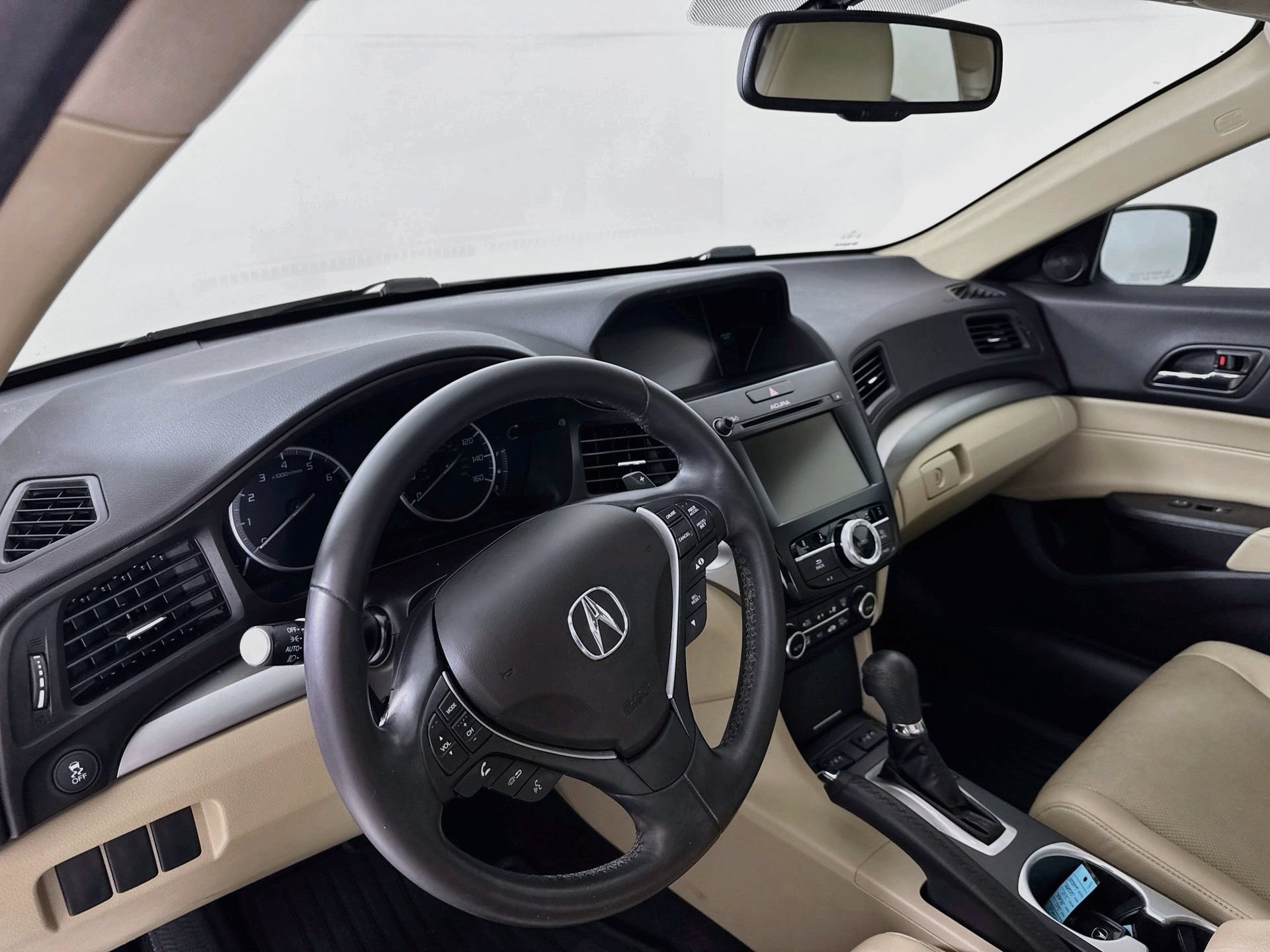 Used 2017 Acura ILX w/ Premium Package FWD image 10