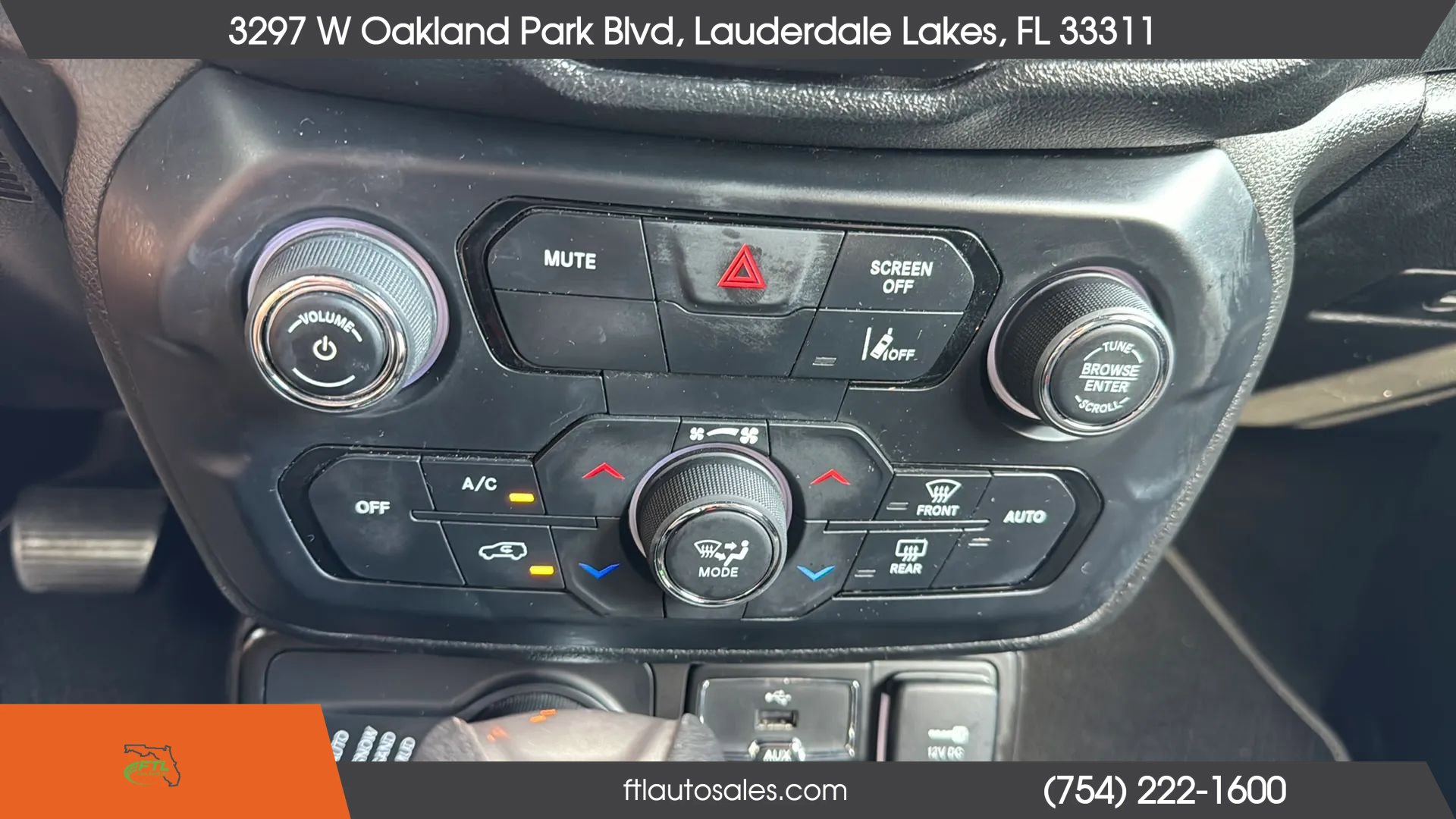 Used 2021 Jeep Renegade Latitude AWD/4WD image 65