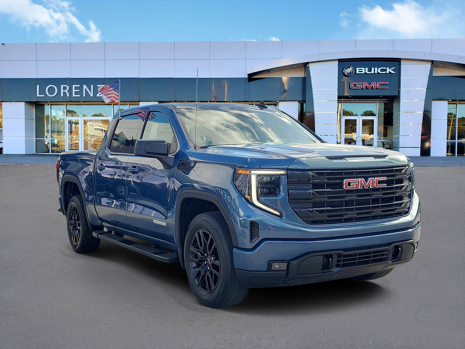 Used 2024 GMC Sierra 1500 Elevation RWD image 3