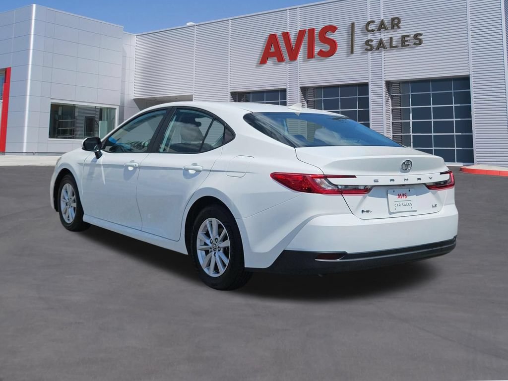 Used 2025 Toyota Camry LE FWD image 9