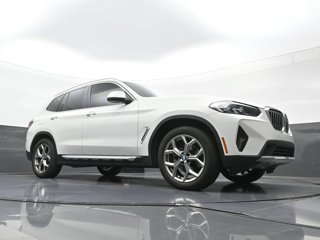 Used 2024 BMW X3 xDrive30i w/ Premium Package w/ZPA AWD/4WD image 21