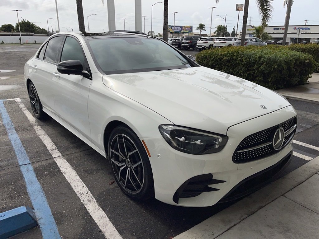 Used 2022 Mercedes-Benz E 350 Sedan image 2