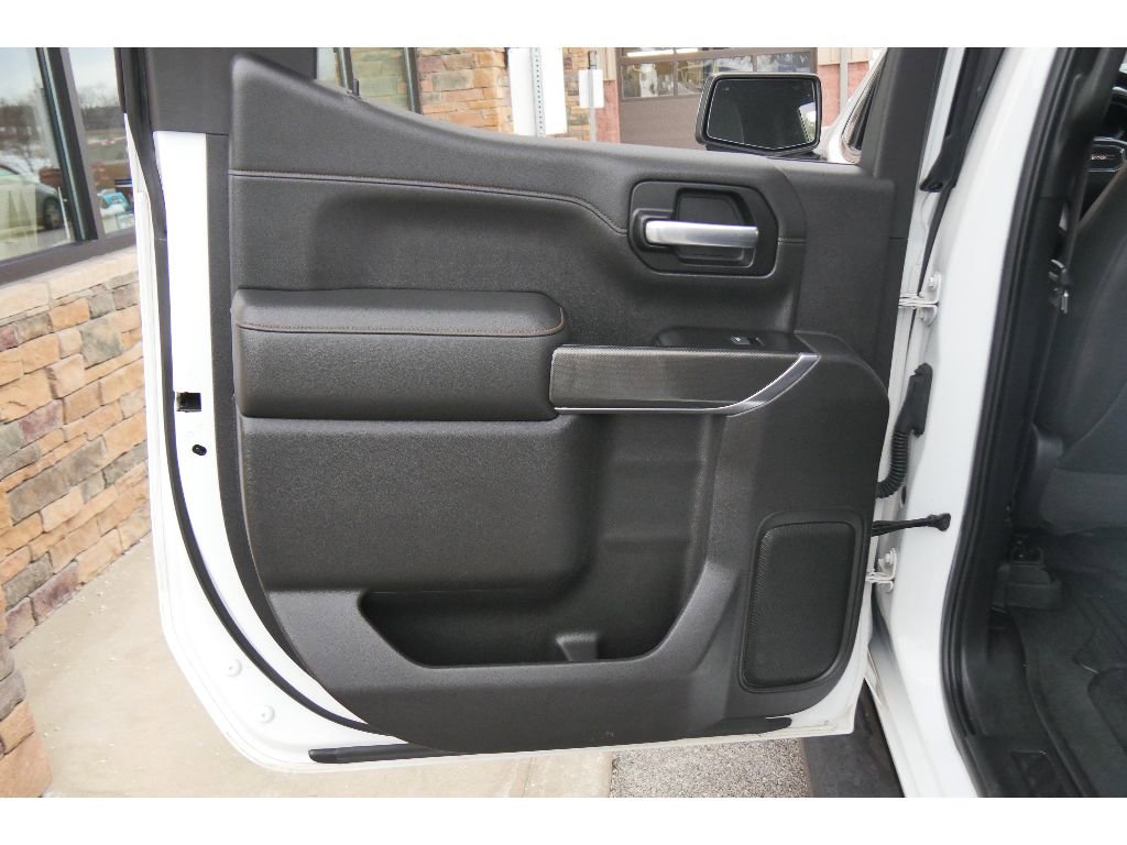 Used 2019 GMC Sierra 1500 AT4 w/ AT4 Premium Package image 17