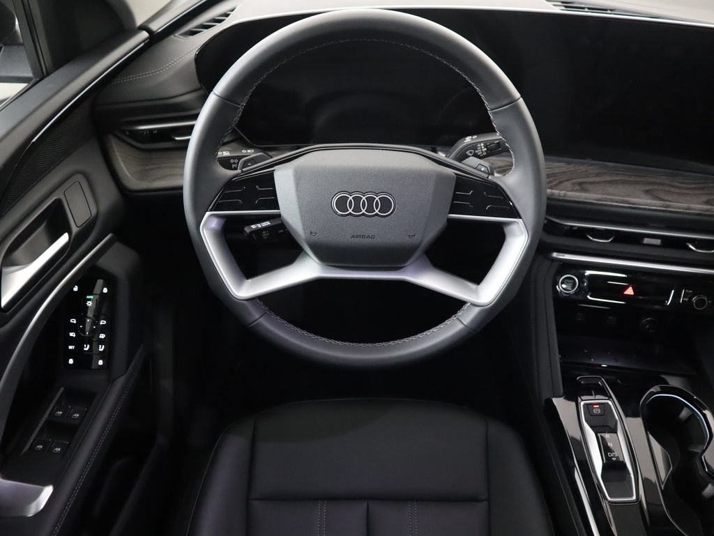 Used 2025 Audi Q5 Premium w/ Convenience Package AWD/4WD image 10