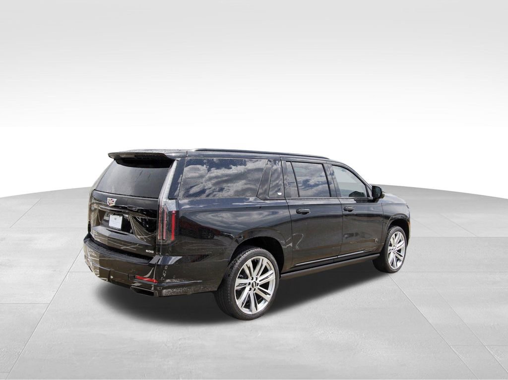 New 2026 Cadillac Escalade ESV Sport AWD/4WD image 4