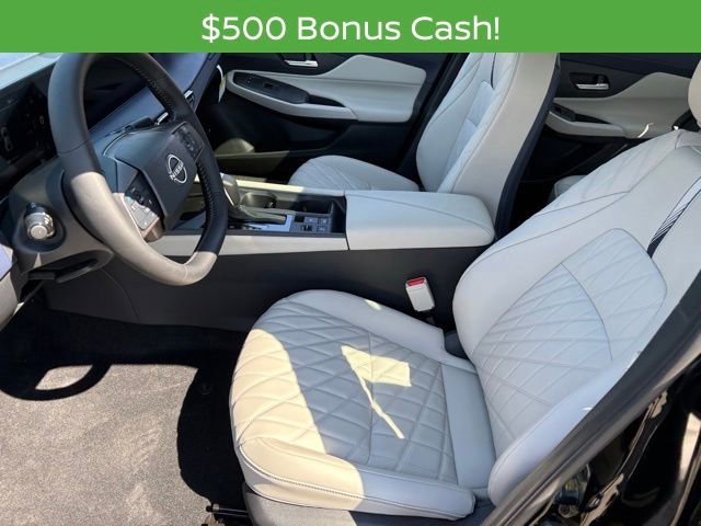 New 2026 Nissan Sentra SL w/ Floor Mat Package FWD image 4