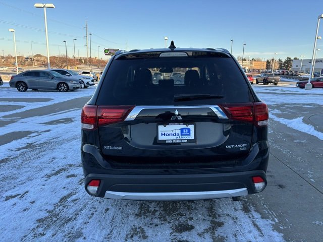Used 2017 Mitsubishi Outlander SEL image 6