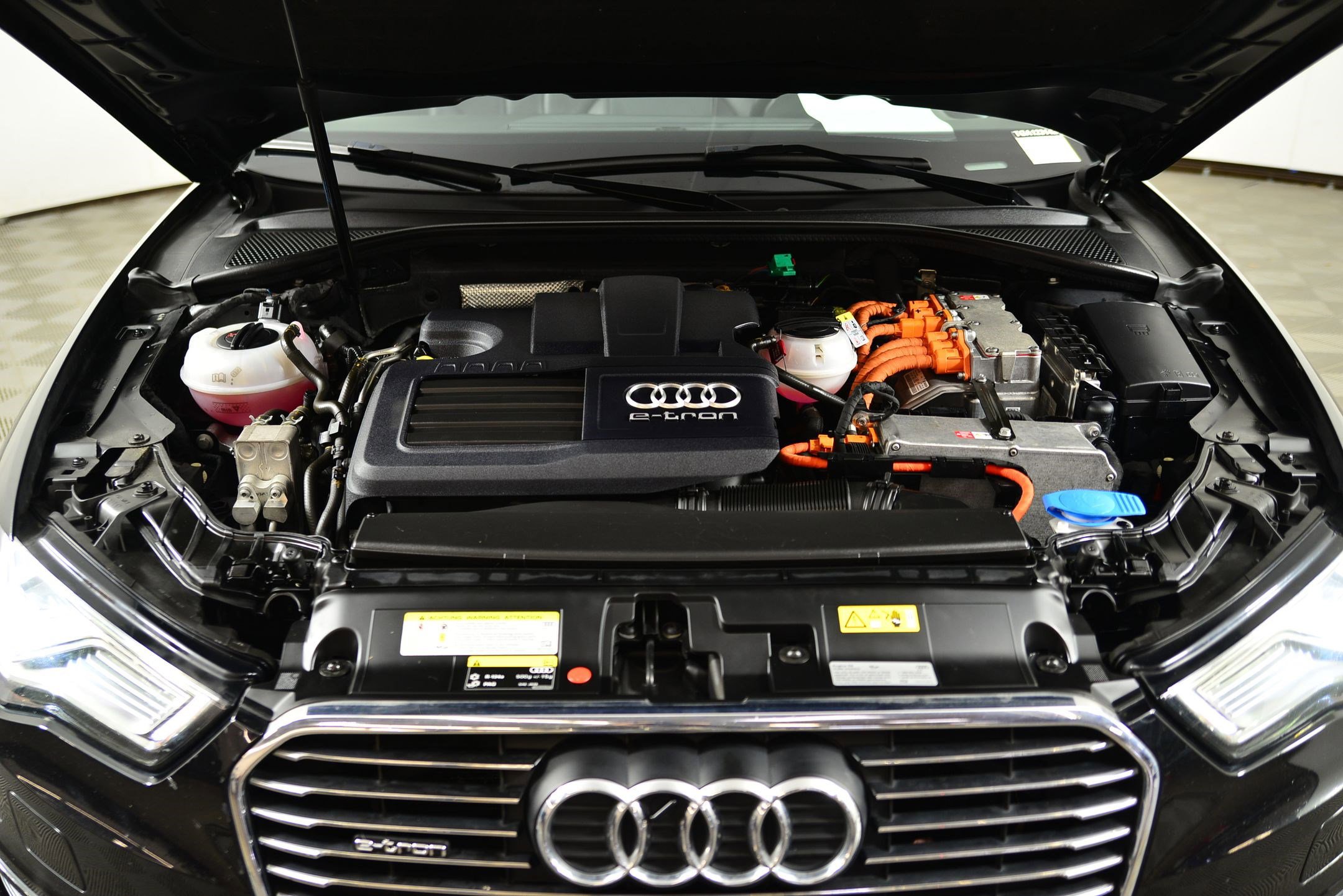 Used 2016 Audi A3 e-tron Premium Plus w/ Premium Plus Package image 17