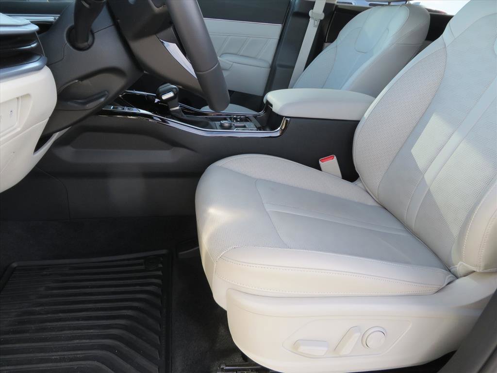Used 2025 Kia Sorento SX image 15