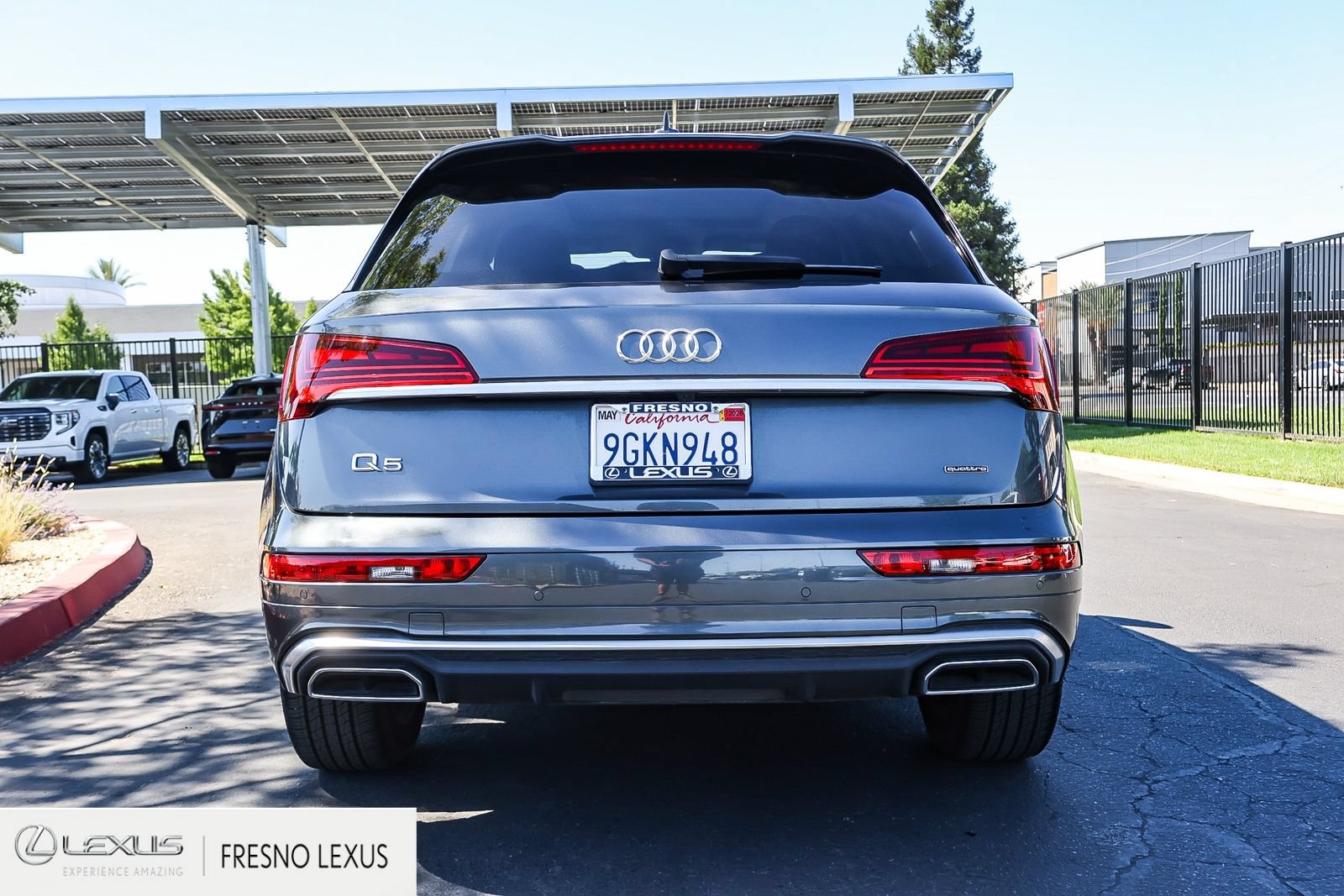 Used 2023 Audi Q5 2.0T Premium w/ Convenience Package AWD/4WD image 5