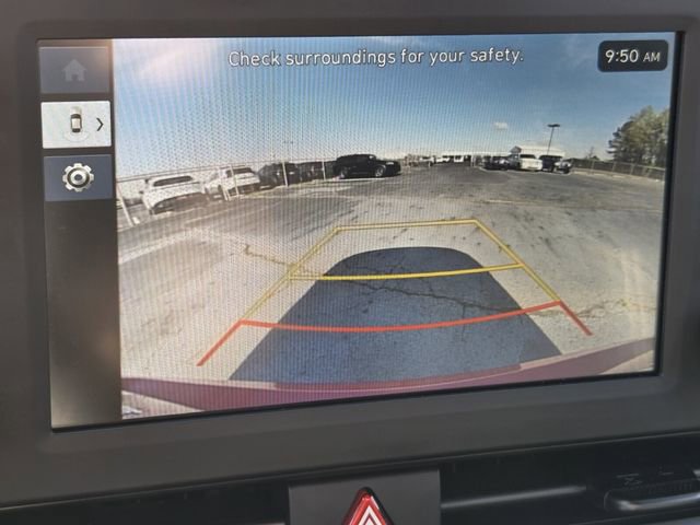 Used 2025 Hyundai Elantra Sport FWD image 18