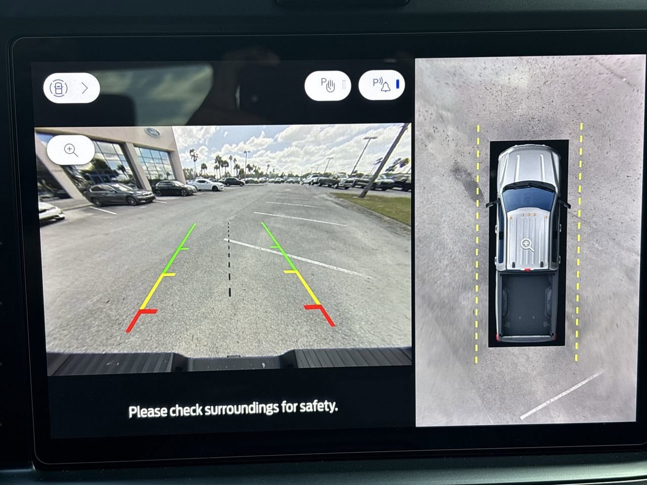 Used 2026 Ford F250 Lariat w/ Black Appearance Package image 21