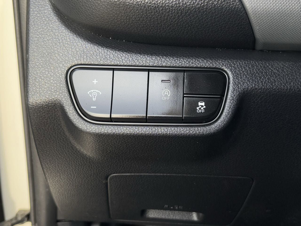 Used 2021 Kia Seltos LX AWD/4WD image 21
