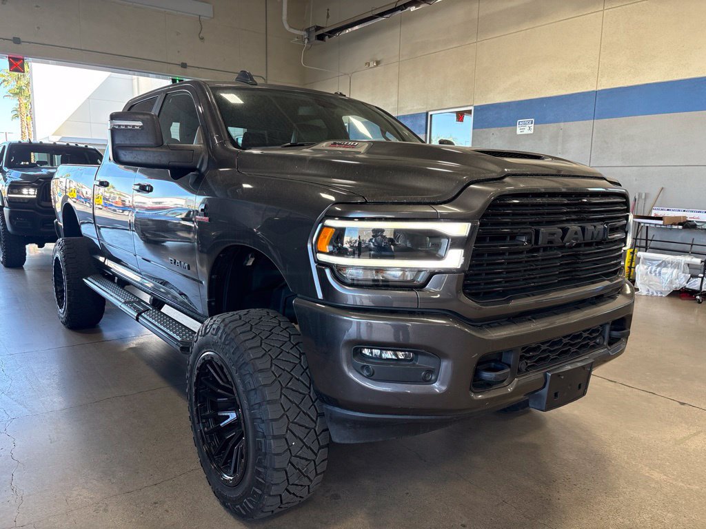 Used 2023 RAM 2500 Laramie w/ Night Edition AWD/4WD image 10