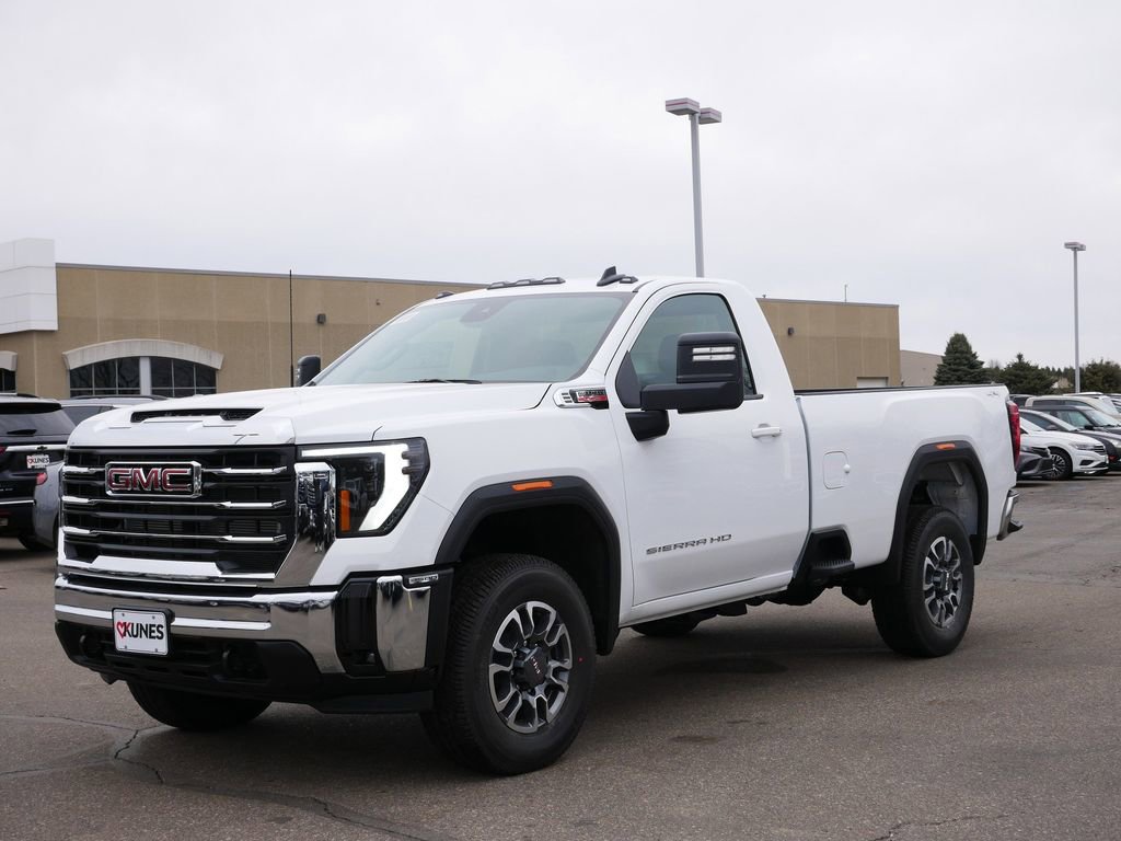 New 2026 GMC Sierra 3500 SLE image 2