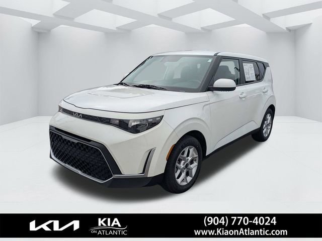 Used 2024 Kia Soul LX w/ Option Group 015 image 7