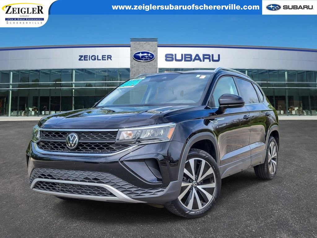 Used 2024 Volkswagen Taos SE FWD image 1