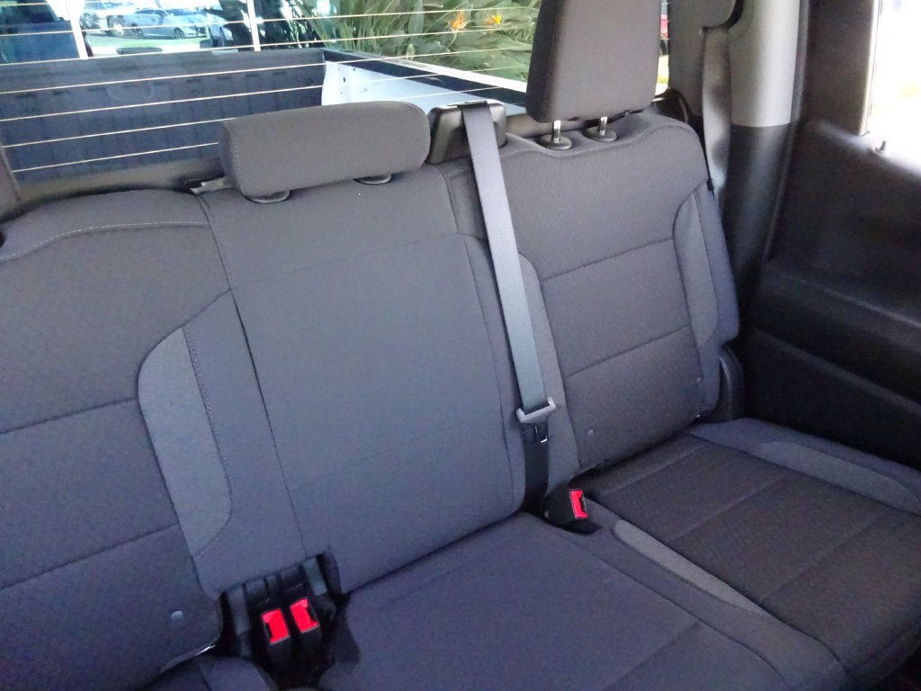 New 2026 Chevrolet Silverado 1500 Custom RWD image 17