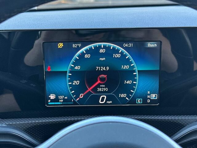 Used 2020 Mercedes-Benz A 220 image 30