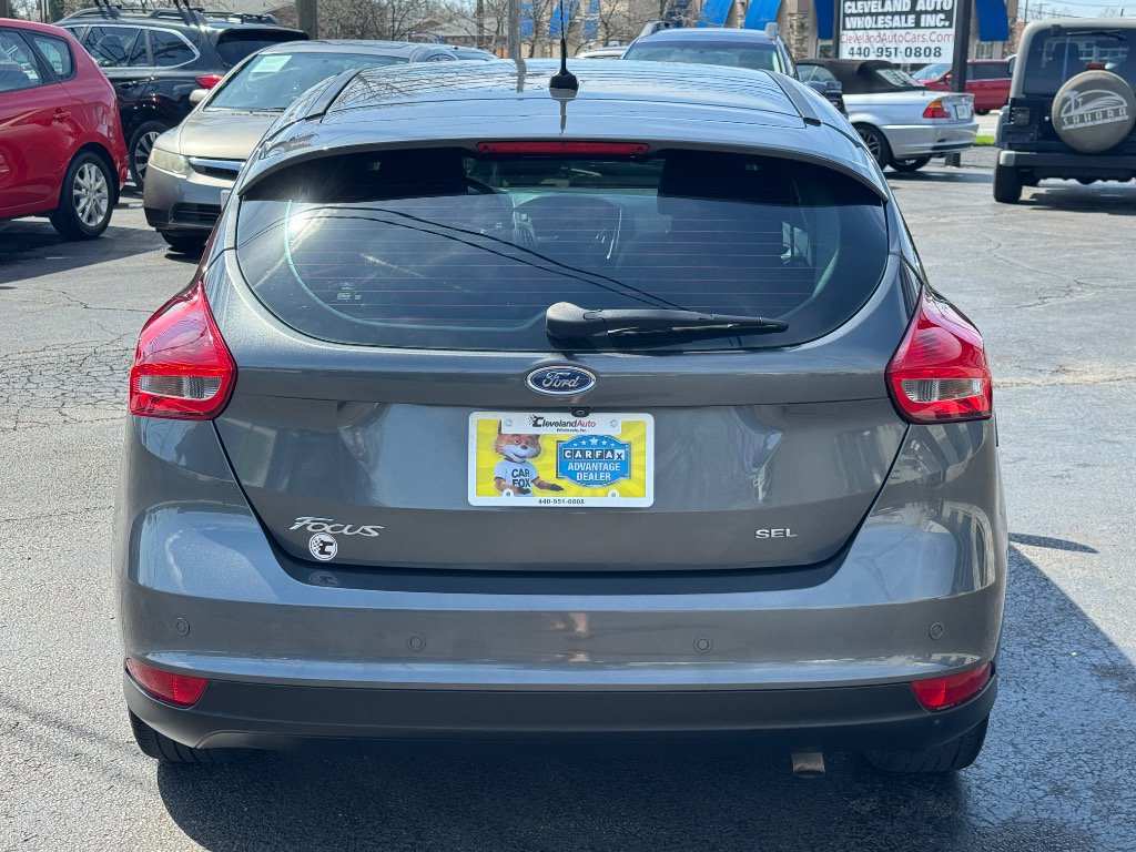 Used 2017 Ford Focus SEL w/ Cold Weather Package image 6