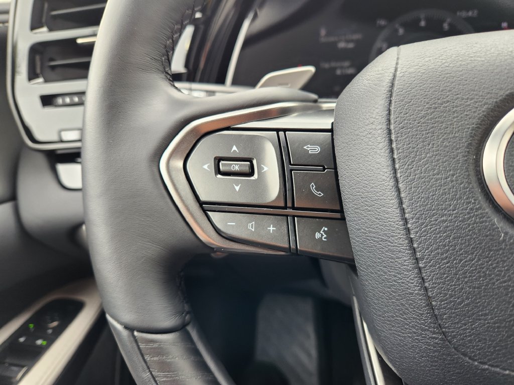 Used 2024 Lexus RX 350 Premium w/ Accessory Package (Z1) FWD image 28