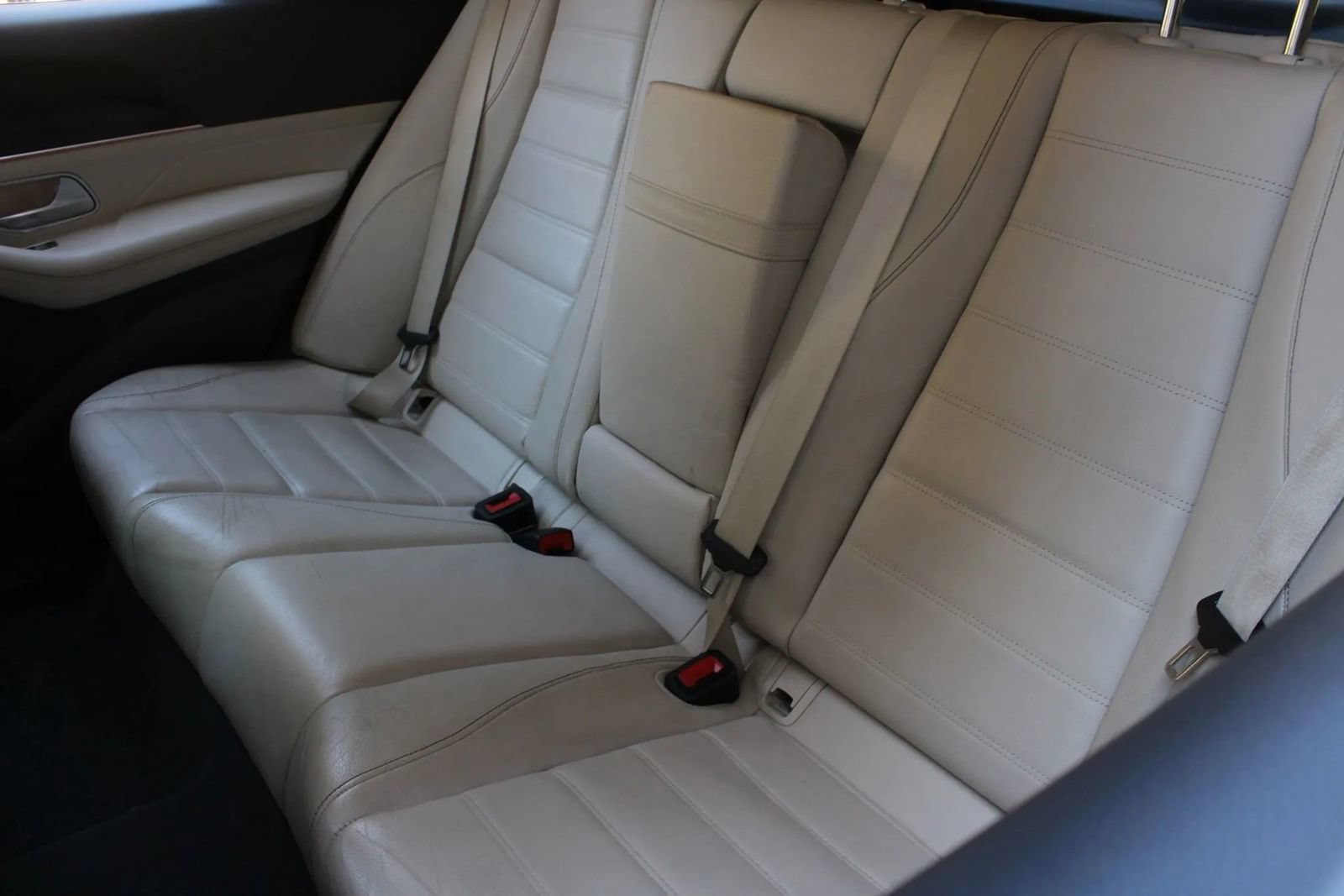 Used 2020 Mercedes-Benz GLE 350 4MATIC image 21