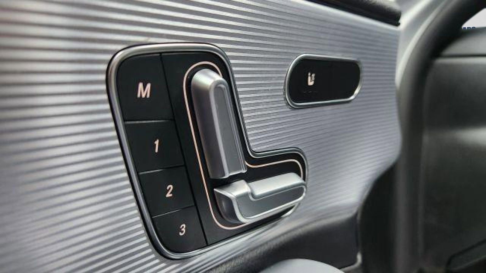 Used 2020 Mercedes-Benz A 220 4MATIC w/ Premium Package image 12