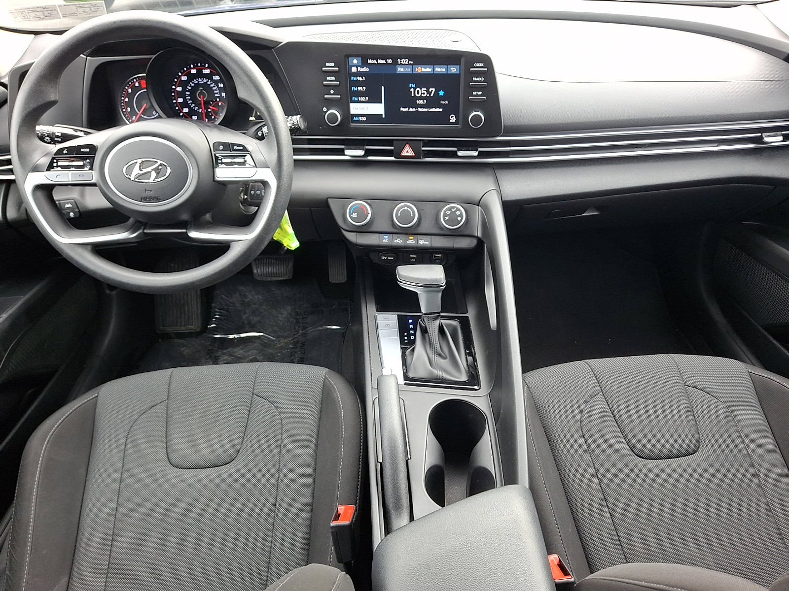 Certified 2023 Hyundai Elantra SE image 15