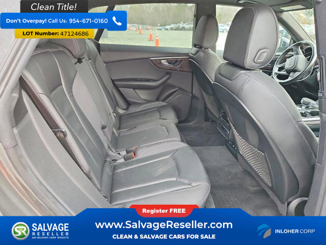 Used 2019 Audi Q8 Premium w/ Convenience Package AWD/4WD image 15