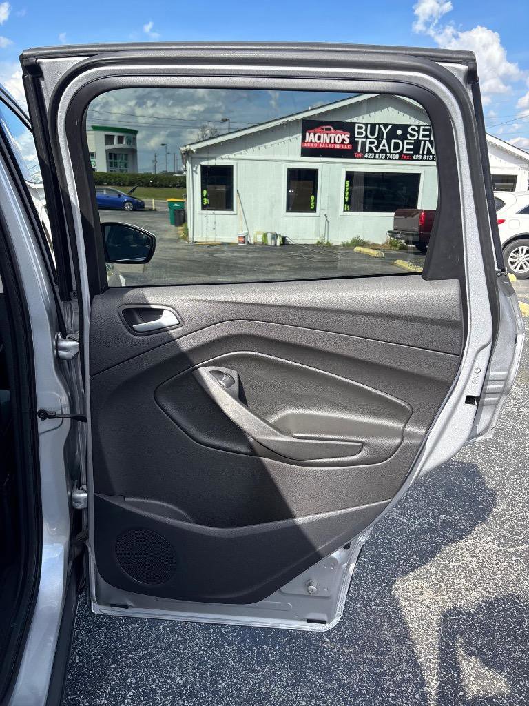 Used 2016 Ford Escape SE AWD/4WD image 26