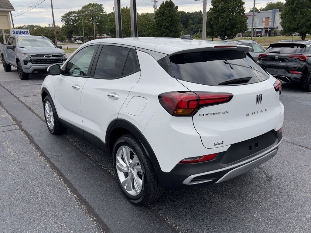 Used 2024 Buick Encore GX Preferred image 5