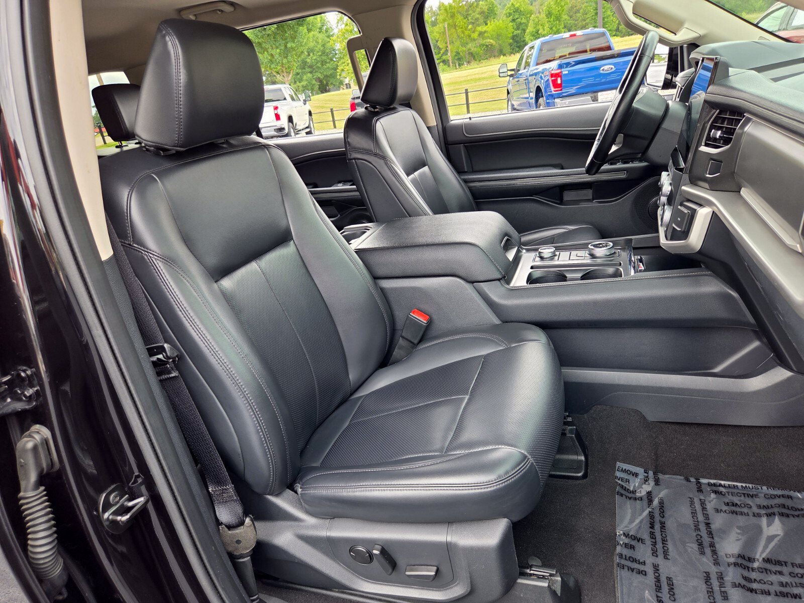 Used 2024 Ford Expedition Max XLT AWD/4WD image 21