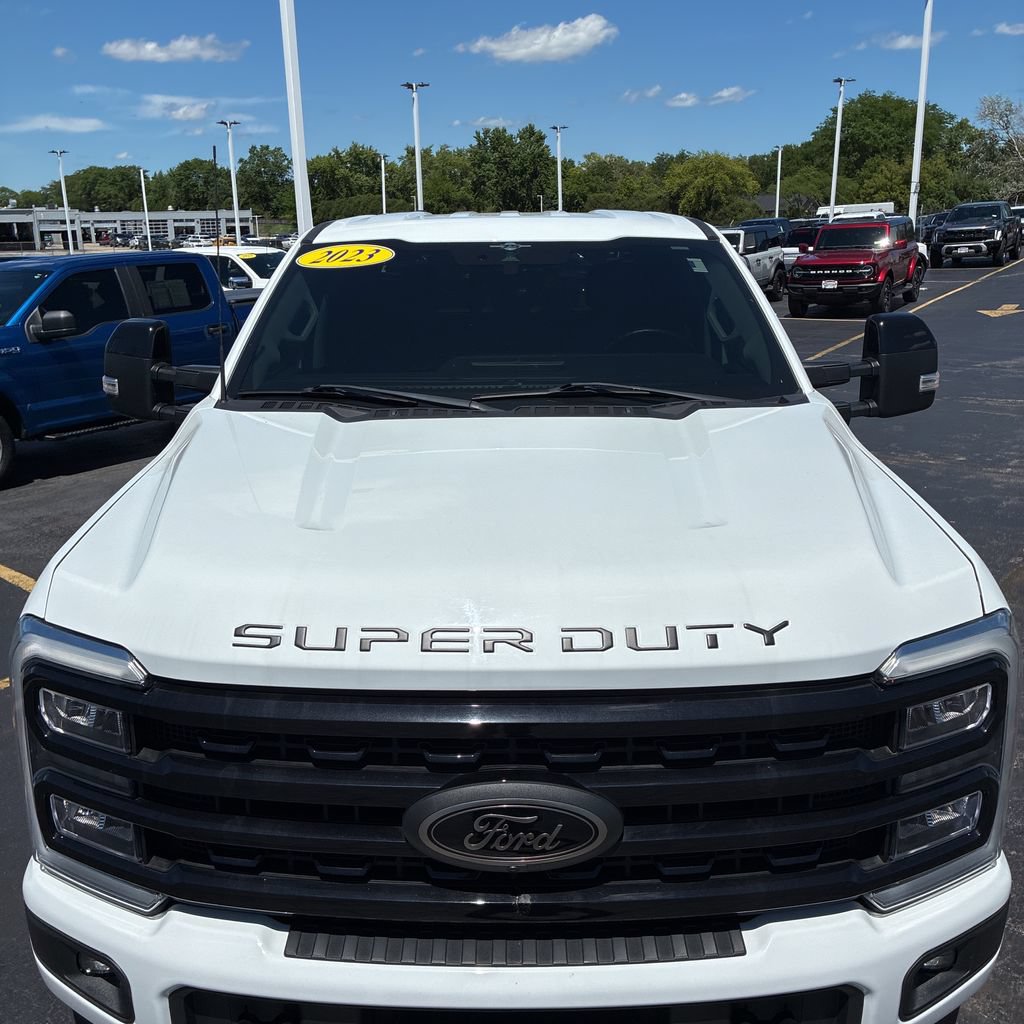 Used 2023 Ford F250 Lariat w/ Black Appearance Package AWD/4WD image 3