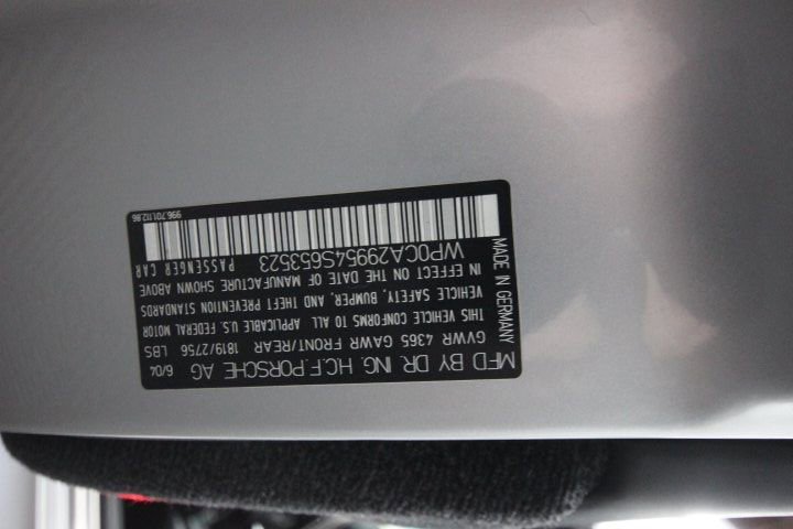 Used 2004 Porsche 911 Carrera 4S image 24