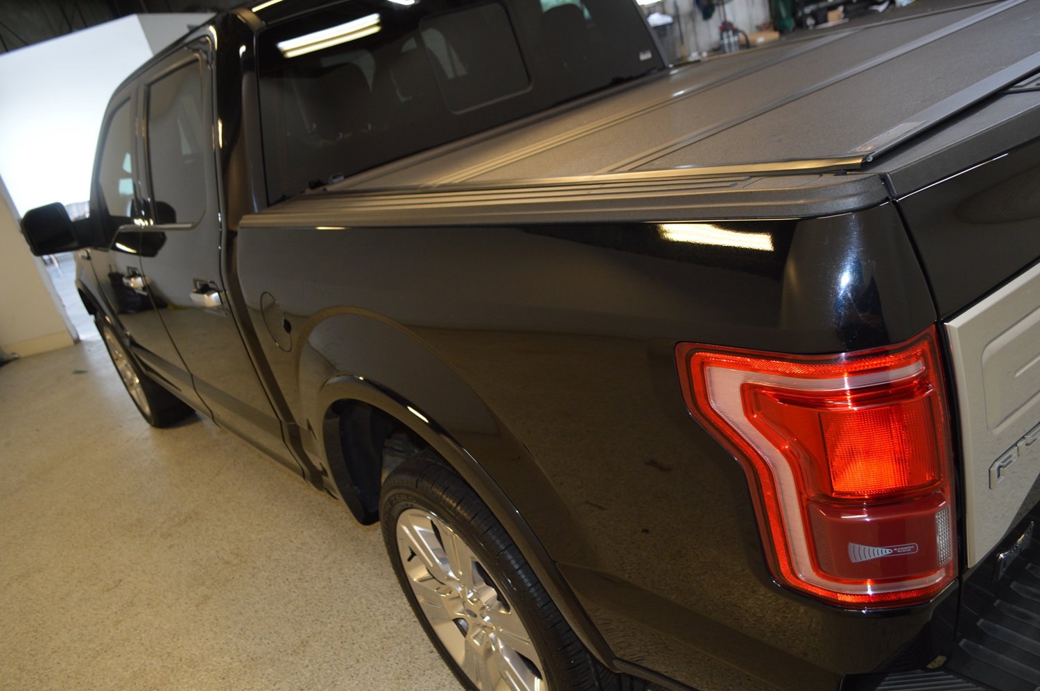 Used 2016 Ford F150 Limited w/ Trailer Tow Package AWD/4WD image 5