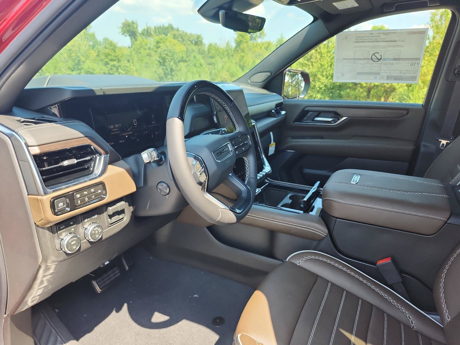 New 2026 GMC Yukon XL Denali Ultimate AWD/4WD image 15
