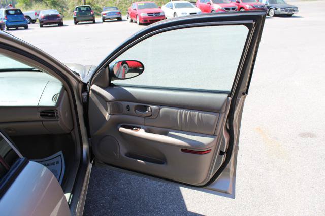 Used 2003 Buick Century Custom w/ Preferred Equipment Group 1SL FWD image 19