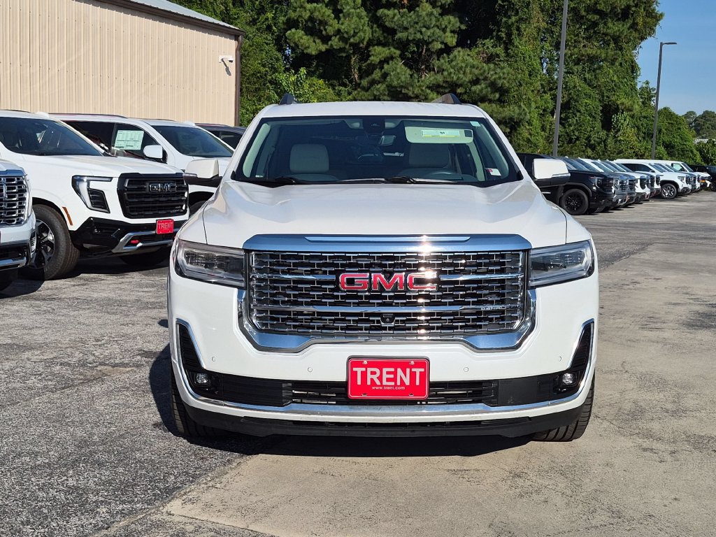 Used 2023 GMC Acadia Denali w/ Denali Technology Package AWD/4WD image 6