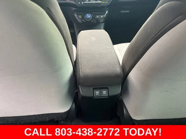 Used 2021 Toyota Prius L Eco FWD image 13