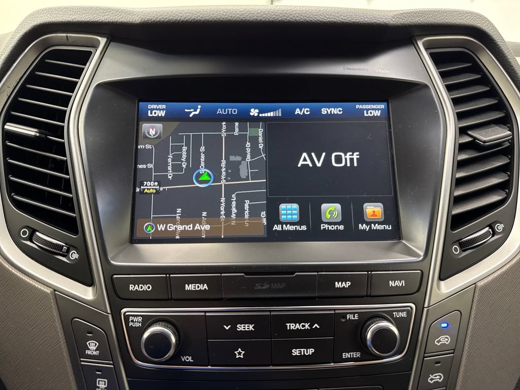 Used 2019 Hyundai Santa Fe XL AWD/4WD image 18