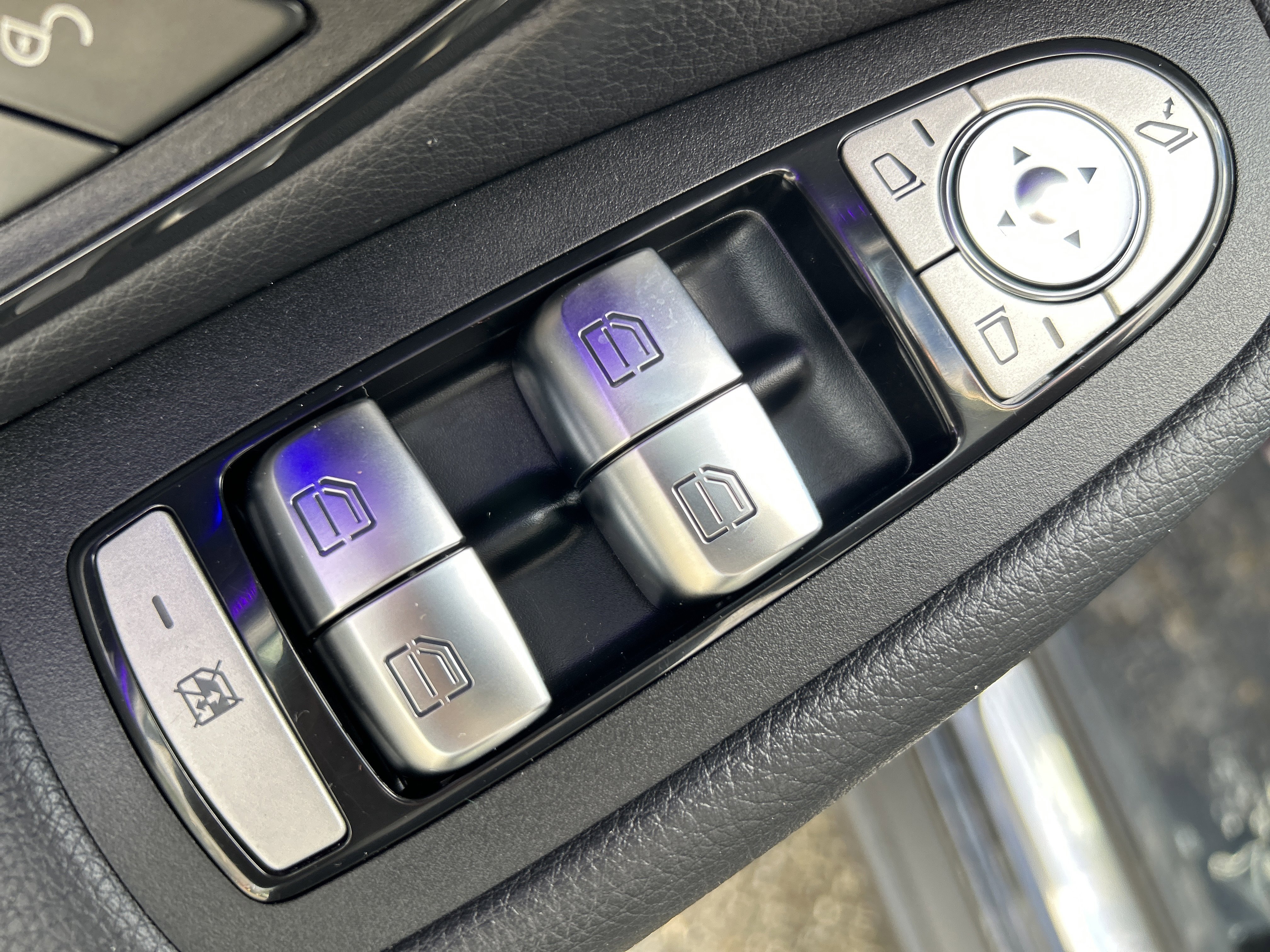 Used 2022 Mercedes-Benz GLC 300 GLC 300 image 20