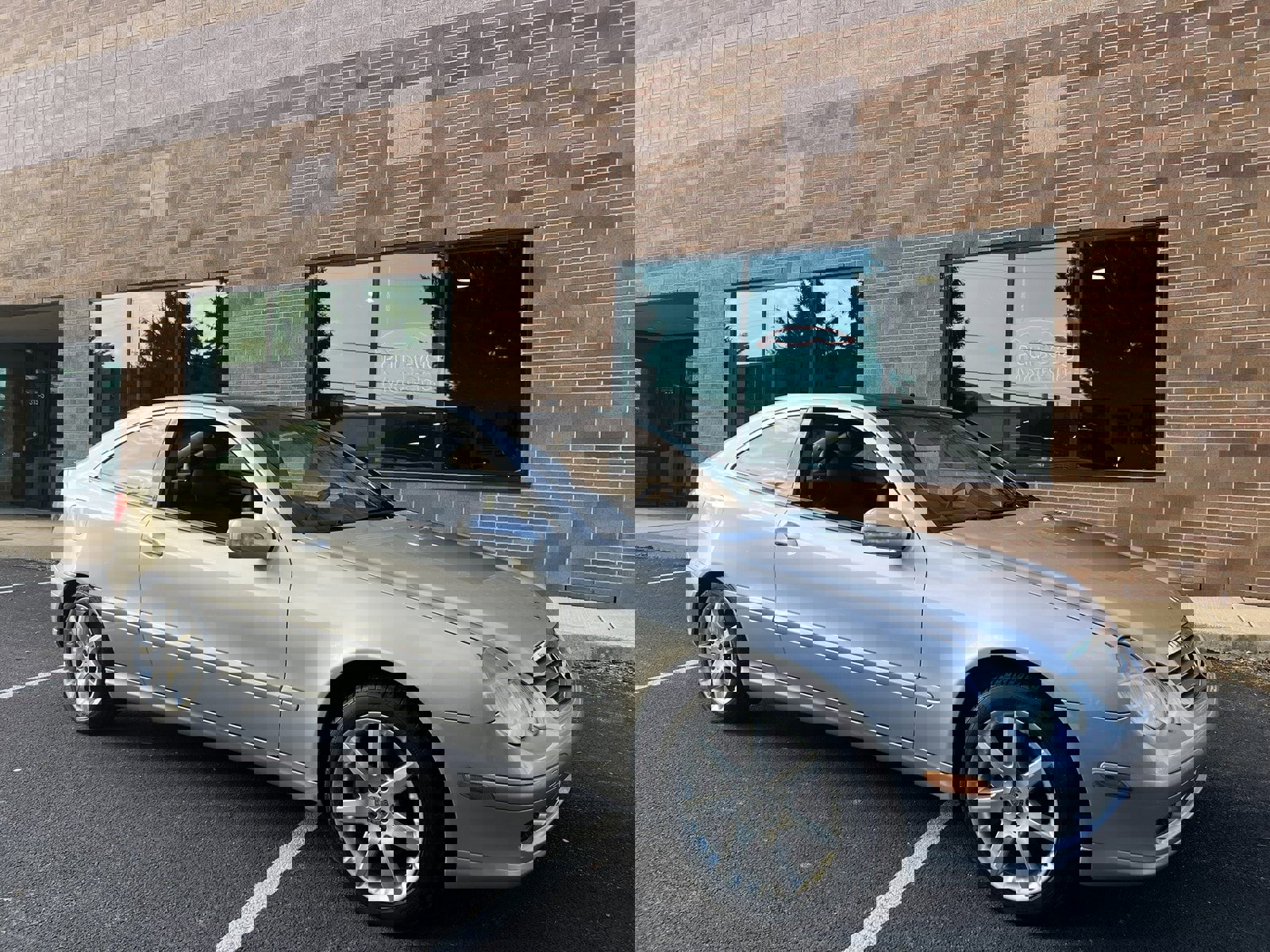 Used 2003 Mercedes-Benz C 320 Coupe image 31