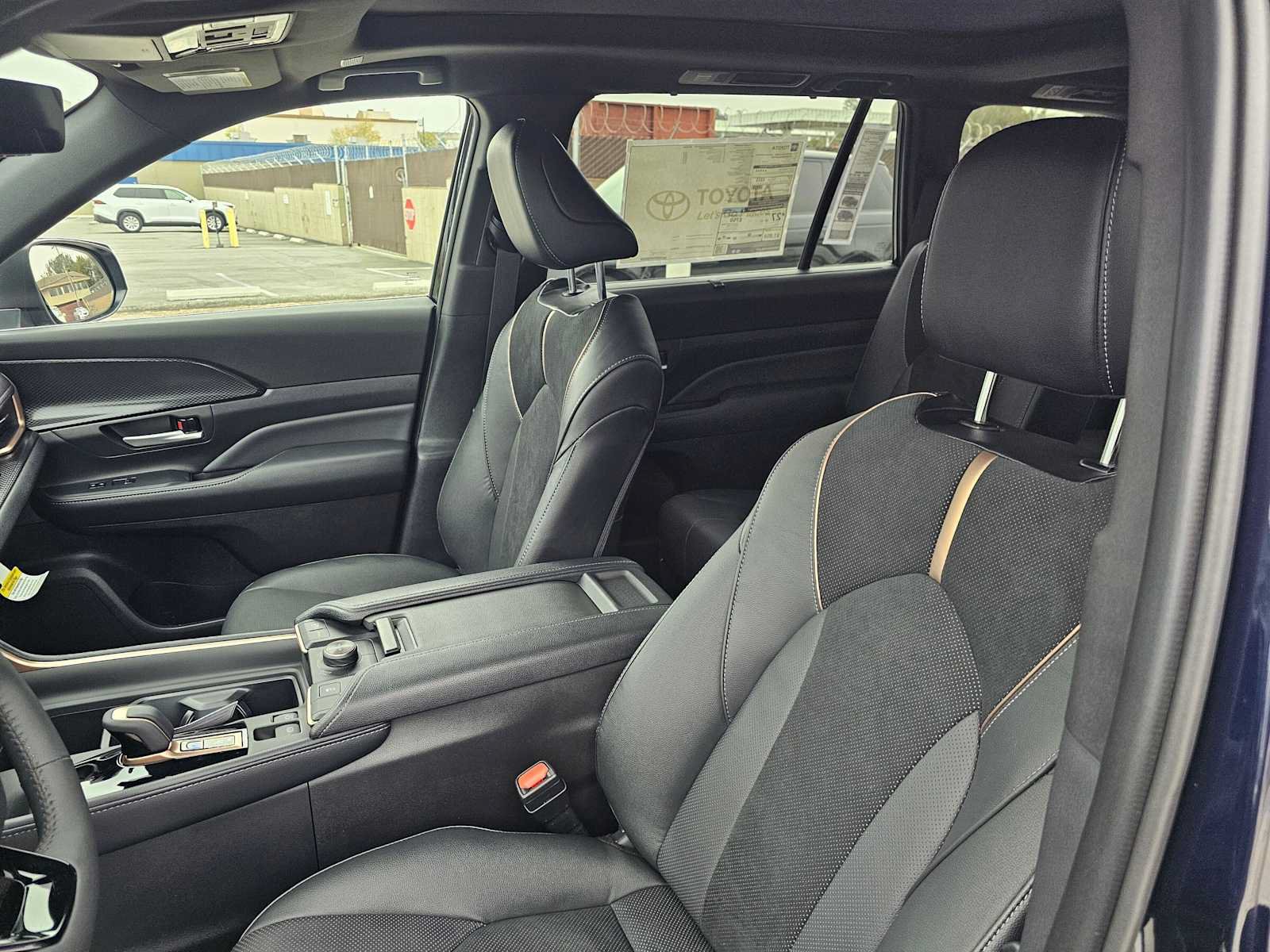 New 2026 Toyota Grand Highlander AWD Hybrid image 23